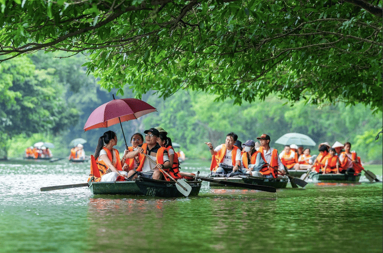 Khám phá Ninh Bình: Điểm du lịch gần Hà Nội giàu giá trị giáo dục
